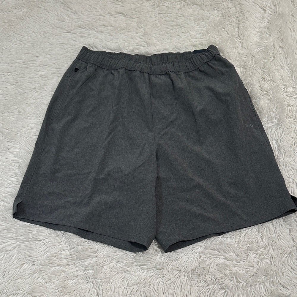 🎒 NWT DSG Agility Shorts